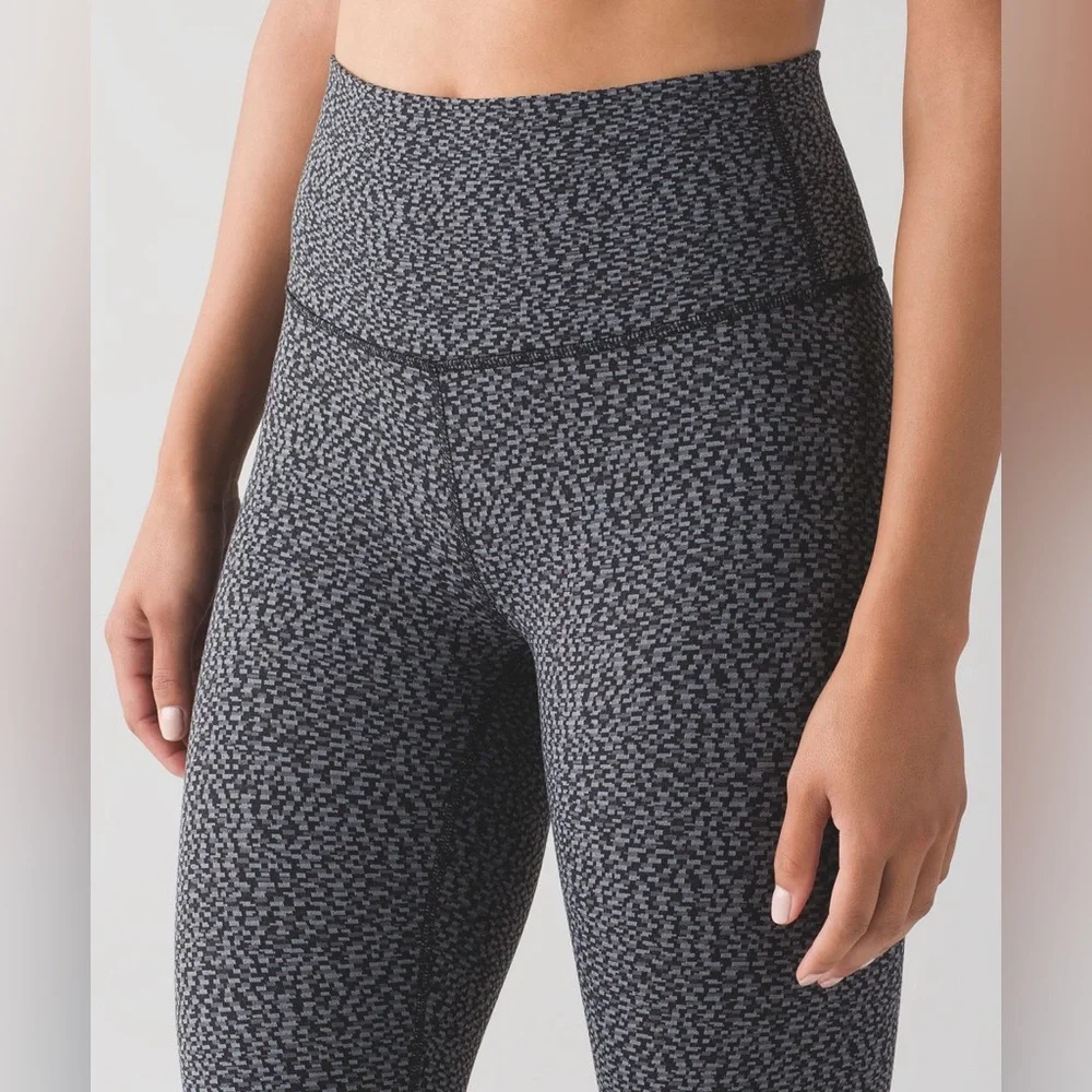 Lululemon High Times High Rise Pant Yoga Activewear Workout Gym Leggings